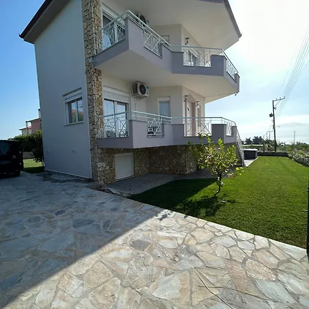 Hana Villa Leptokariá