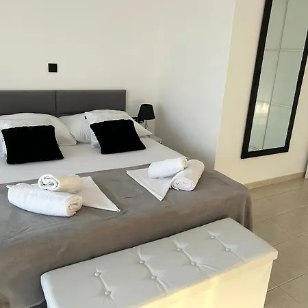 Hana Villa *