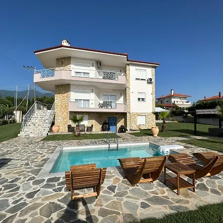 Hana Villa