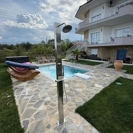 Hana Villa Leptokariá